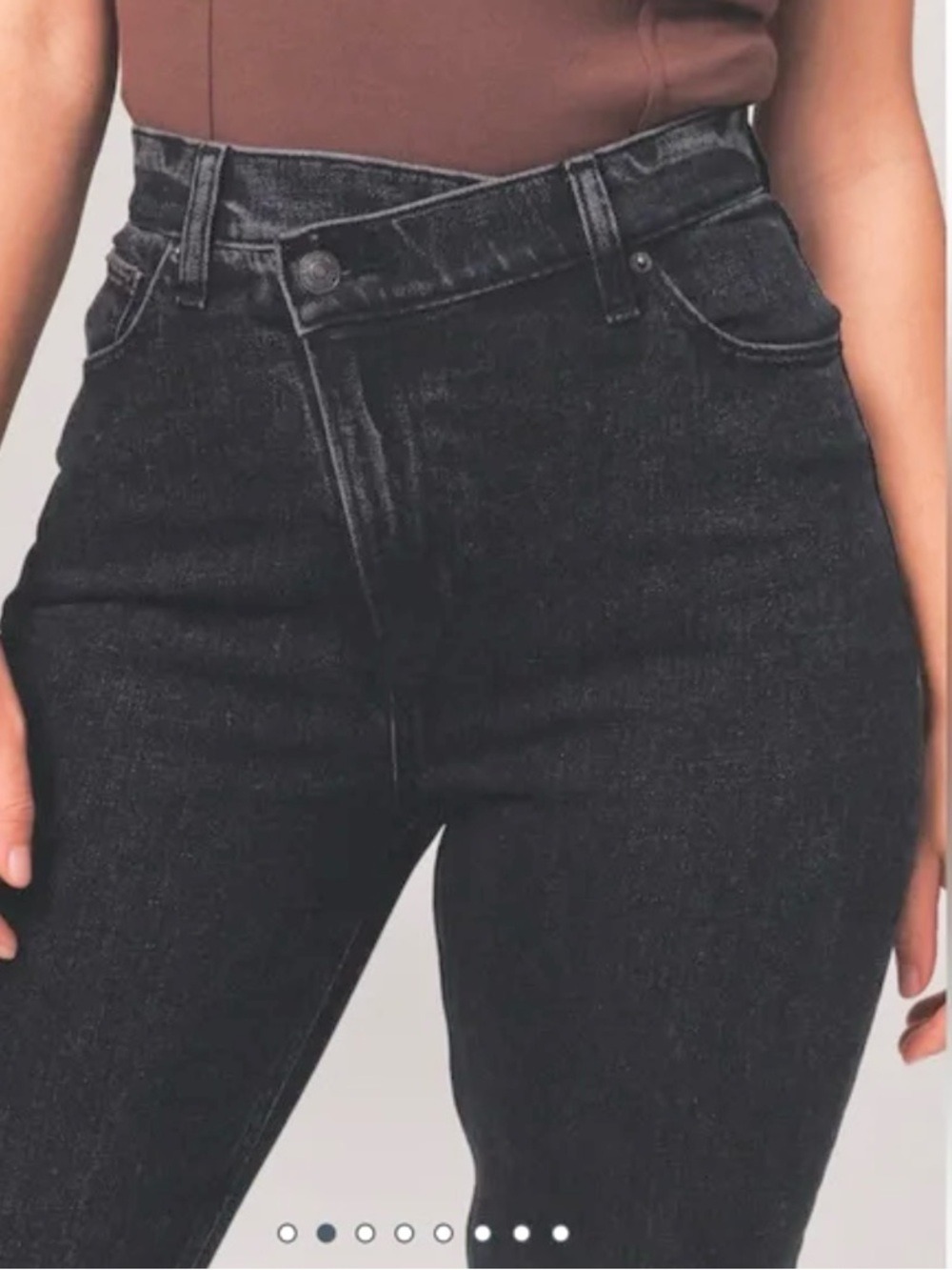 Abercrombie Curve Love Ultra High Rise 90s Criss-Cross Slim Straight Jeans 29